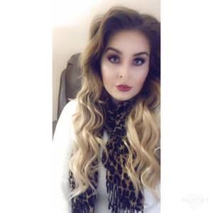 Meet your Posher, Cayli